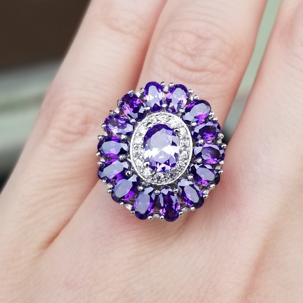 🆕️S925- Flower Tanzanite & White Sapphire Ring Sz 6